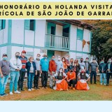 CÔNSUL HONORÁRIO DA HOLANDA VISITA ESCOLA AGRÍCOLA DE SÃO JOÃO DE GARRAFÃO